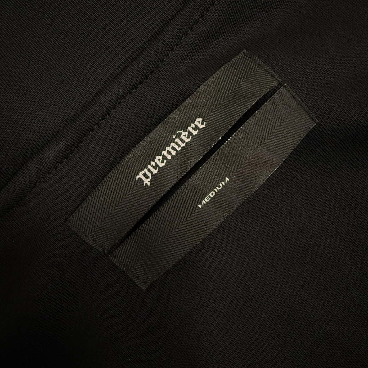 BASIC ZIP HOODIE BLACK