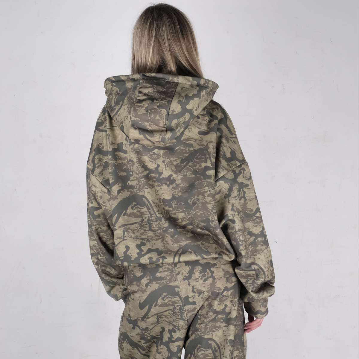 CAMO HOODIE