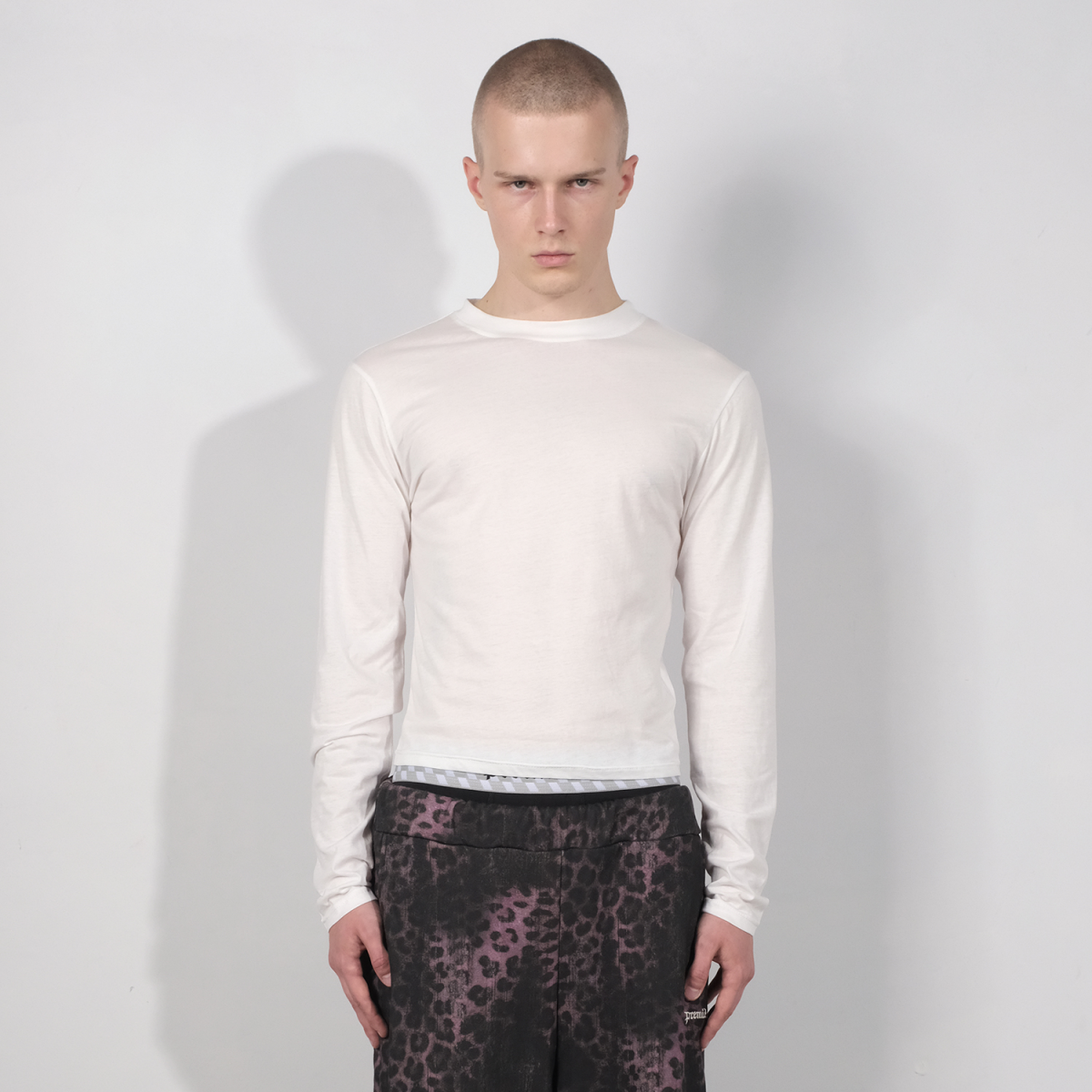 MIST LONGSLEEVE OFF-WHITE