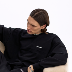 BASIC CREWNECK BLACK