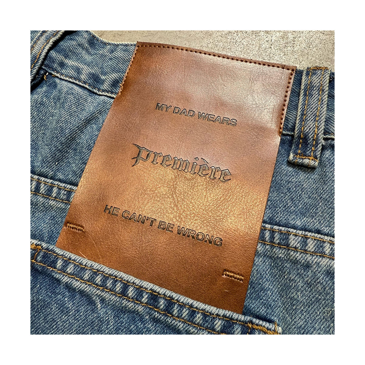 STRIPE JEANS REGULAR FIT