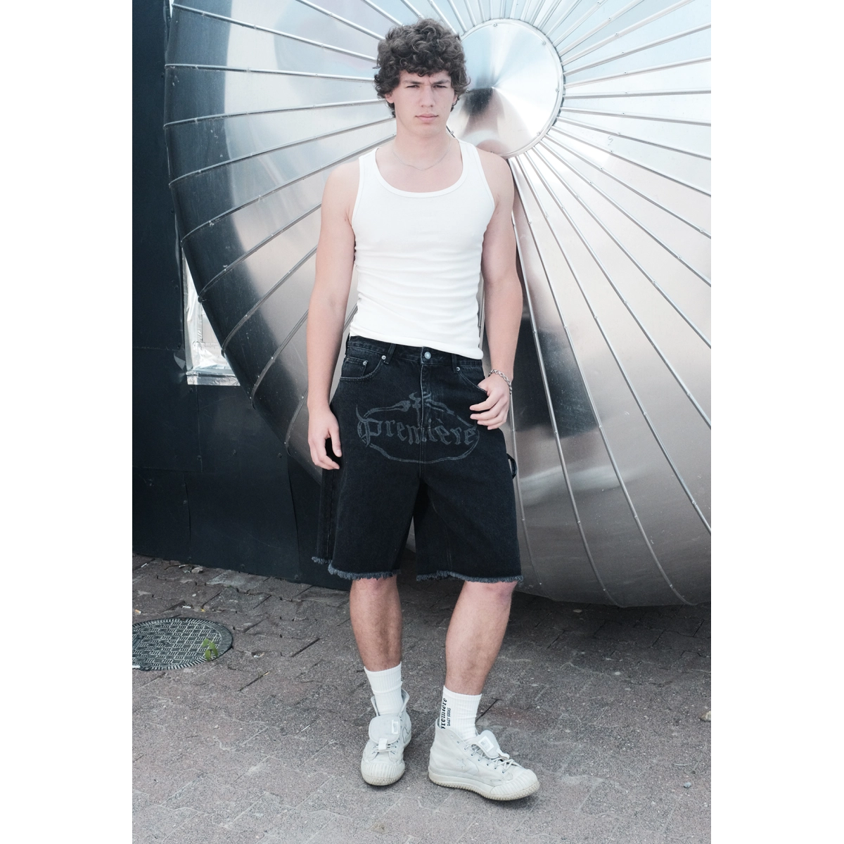 LASER SHORTS WASHED