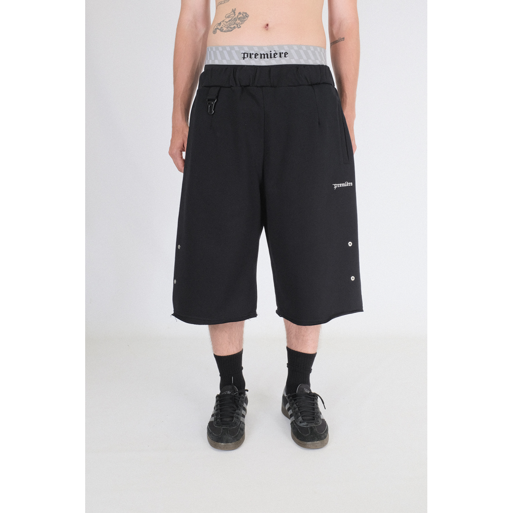 BASIC SHORTS BLACK